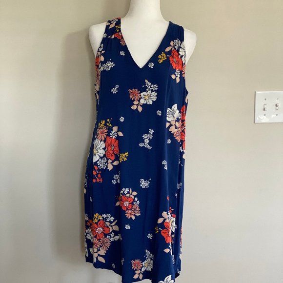 Old Navy Dresses & Skirts - 🥰 2/$20 SALE OLD NAVY knee length dress
